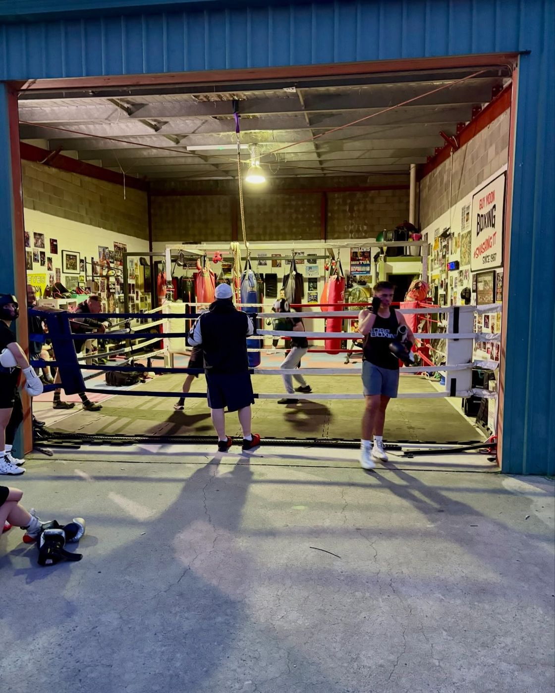 Inside Guy Moon Boxing, Wodonga